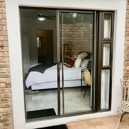 Urrr Casa On Msasa Apartment Randburg Exterior photo